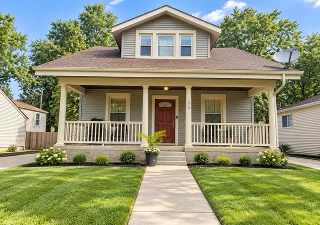 Photo 1 of Single family home for sale at 1313 Bissell St, South Bend, IN 46617 | MLS# 202637785 | Listing updated on 2026-09-14