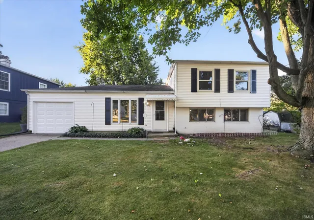 Photo 1 of Manufactured home for sale at 1450 Oakdale Dr, South Bend, IN 46614 | MLS# 202637802 | Listing updated on 2026-10-23