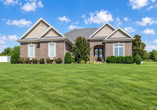 Single family home for sale at 2918 Lenox Dr, Evansville, IN 47725 | MLS# 202637824