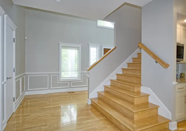 Photo 4 of Single family home for sale at 2433 Lakeridge Dr, Newburgh, IN 47630 | MLS# 202637849 | Listing updated on 2026-10-29