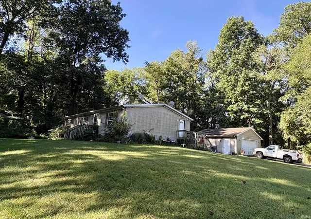 Photo 3 of Sale Pending at 2205 Philippa St, South Bend, IN 46613 | MLS# 202637986 | Listing updated on 2026-10-08