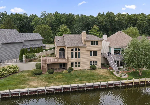Condo for sale at 809 Bittersweet Cvs Dr, Mishawaka, IN 46544 | MLS# 202638007
