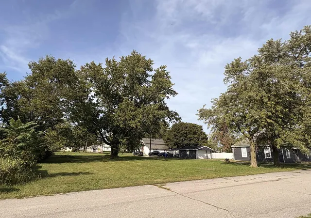 Photo 2 of Land for sale at E Maple St, Kokomo, IN 46901 | MLS# 202638040 | Listing updated on 2026-09-17