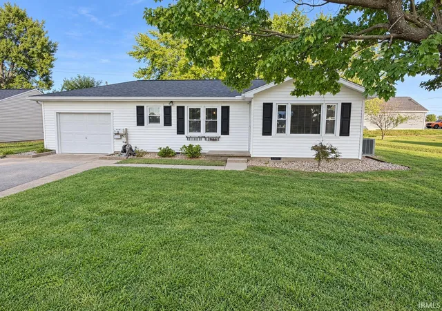 Photo 1 of Sale Pending at 204 N Hull St, Fort Branch, IN 47648 | MLS# 202638056 | Listing updated on 2026-09-23