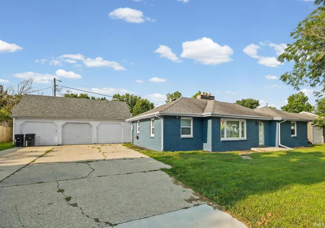 Photo 3 of Manufactured home for sale at 1011 Teal Rd, Lafayette, IN 47905 | MLS# 202638073 | Listing updated on 2026-10-11