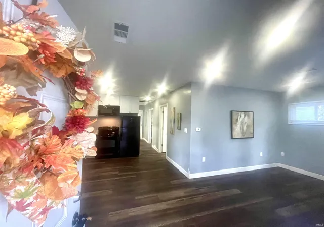Photo 3 of Manufactured home for sale at 2003 S Manhattan Ave, Muncie, IN 47302 | MLS# 202638080 | Listing updated on 2026-10-19
