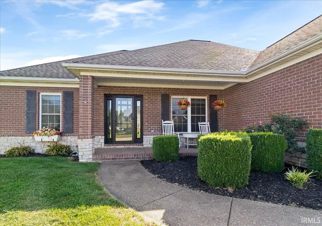 Manufactured home for sale at 6022 Glen Oak Ct, Newburgh, IN 47630 | MLS# 202638146