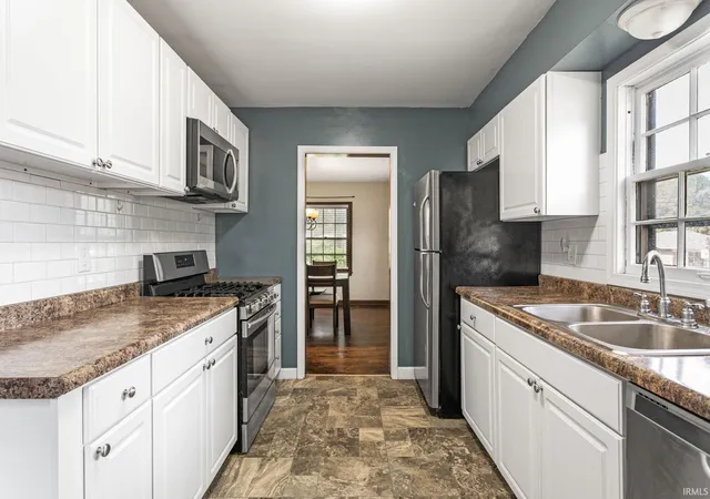 Photo 2 of Single family home for sale at 2718 S Locust Rd, South Bend, IN 46614 | MLS# 202638158 | Listing updated on 2026-10-19