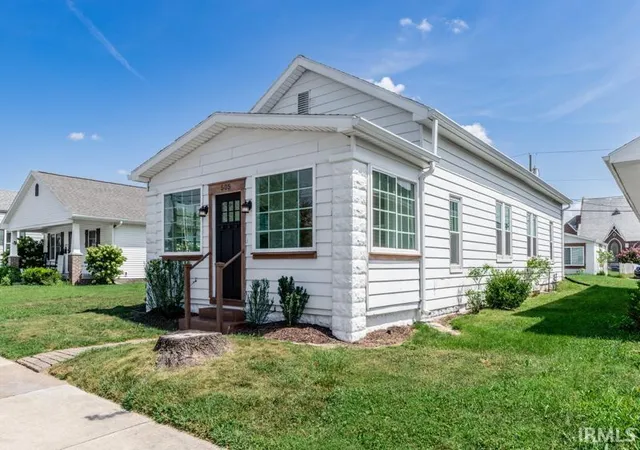 Photo 3 of Sale Pending at 505 Garfield Ave, Evansville, IN 47710 | MLS# 202638166 | Listing updated on 2026-10-06