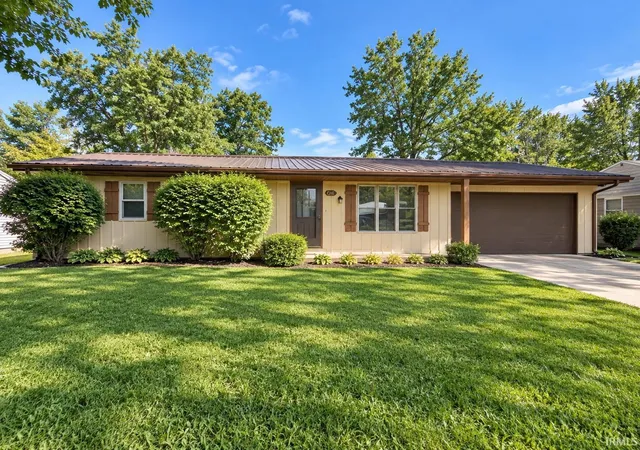 Photo 1 of Manufactured home for sale at 7908 S Hickory Ln, Daleville, IN 47334 | MLS# 202638178 | Listing updated on 2026-10-21