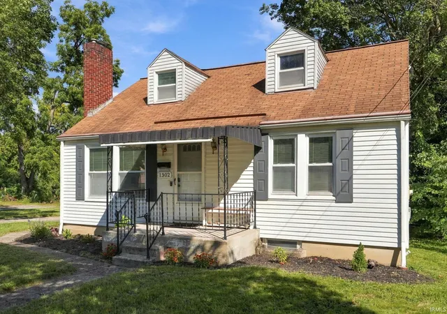 Single family home for sale at 1302 Irene Ave, Fort Wayne, IN 46808 | MLS# 202638185