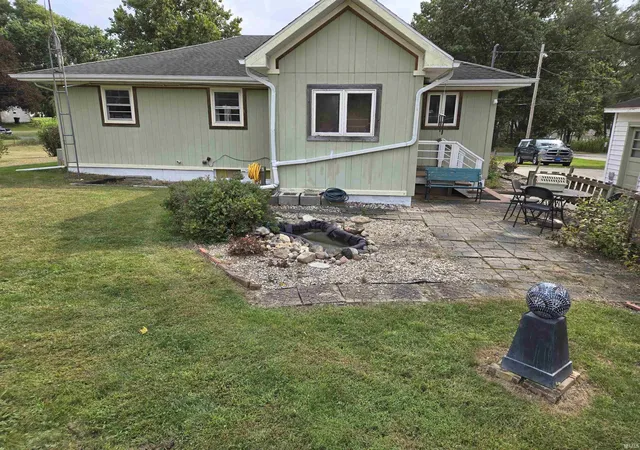 Photo 3 of Sale Pending at 55171 Holmes Rd, South Bend, IN 46628 | MLS# 202638219 | Listing updated on 2026-09-24