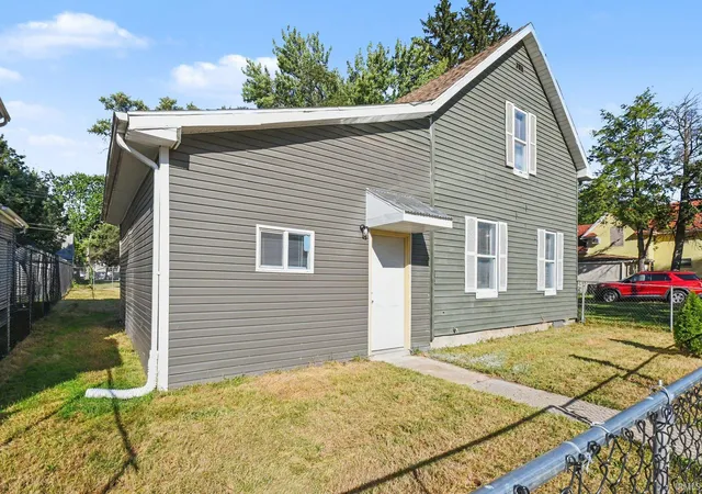 Photo 2 of Single family home for sale at 745 Allen St, South Bend, IN 46616 | MLS# 202638224 | Listing updated on 2026-10-19