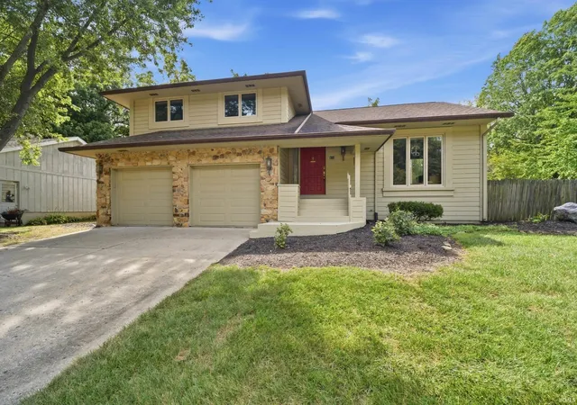Photo 2 of Sale Pending at 213 Cedar Holw Ct, West Lafayette, IN 47906 | MLS# 202638277 | Listing updated on 2026-10-20