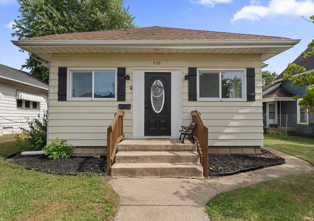 Photo 2 of Manufactured home for sale at 930 S 28th Street, South Bend, IN 46615 | MLS# 202638302 | Listing updated on 2026-10-04