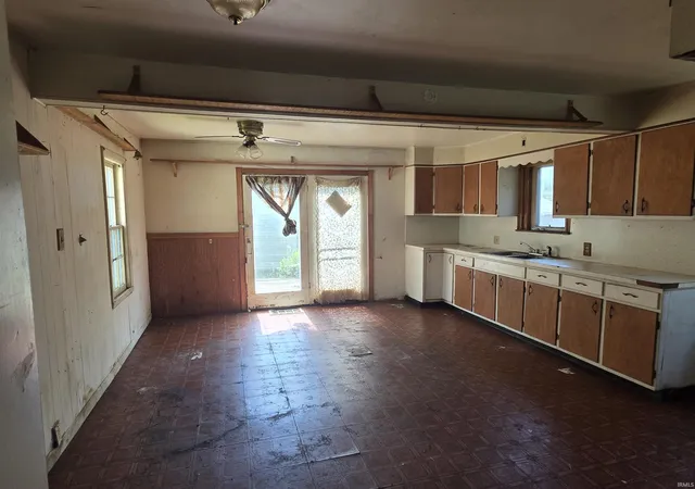 Photo 2 of Manufactured home for sale at 1144 E Bowman St, South Bend, IN 46613 | MLS# 202638315 | Listing updated on 2026-10-19