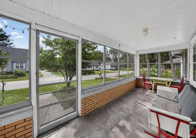 Photo 3 of Manufactured home for sale at 54571 Maple Ln Ave, South Bend, IN 46635 | MLS# 202638323 | Listing updated on 2026-09-28