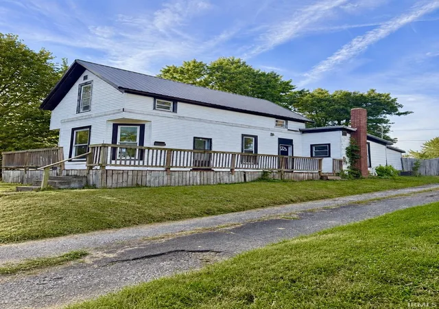 Photo 2 of Single family home for sale at 344 Elm St, Wabash, IN 46992 | MLS# 202638362 | Listing updated on 2026-10-18