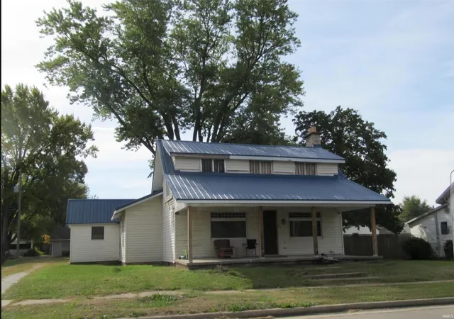 Photo 1 of Single family home for sale at 402 E Marion St, Converse, IN 46919 | MLS# 202638410 | Listing updated on 2026-10-20