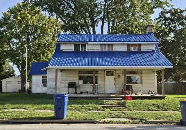 Photo 3 of Single family home for sale at 402 E Marion St, Converse, IN 46919 | MLS# 202638410 | Listing updated on 2026-10-20