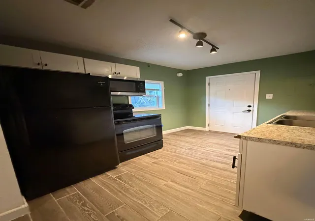 Photo 3 of Manufactured home for sale at 1601 E Harvard Ave, Muncie, IN 47303 | MLS# 202638442 | Listing updated on 2026-09-17