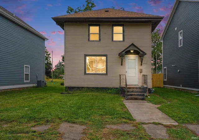Photo 1 of Sale Pending at 540 Blaine Ave, South Bend, IN 46616 | MLS# 202638445 | Listing updated on 2026-09-29