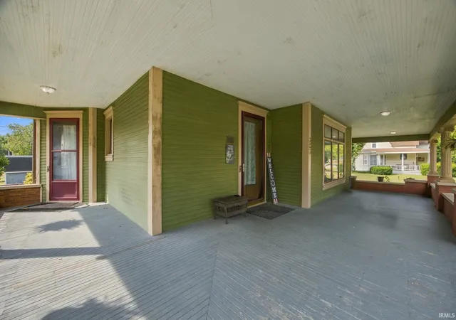 Photo 3 of Manufactured home for sale at 202 W Mcconnell St, Oxford, IN 47971 | MLS# 202638466 | Listing updated on 2026-10-07
