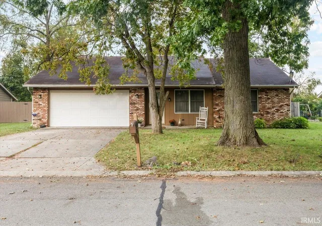 Photo 1 of Sale Pending at 3809 N Piper Ave, Muncie, IN 47303 | MLS# 202638469 | Listing updated on 2026-10-08