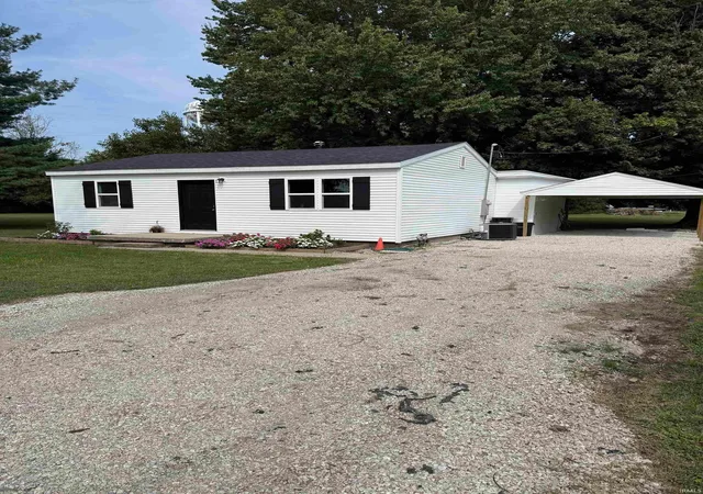 Photo 1 of Manufactured home for sale at 212 Vermont St, Princeton, IN 47670 | MLS# 202638483 | Listing updated on 2026-10-02