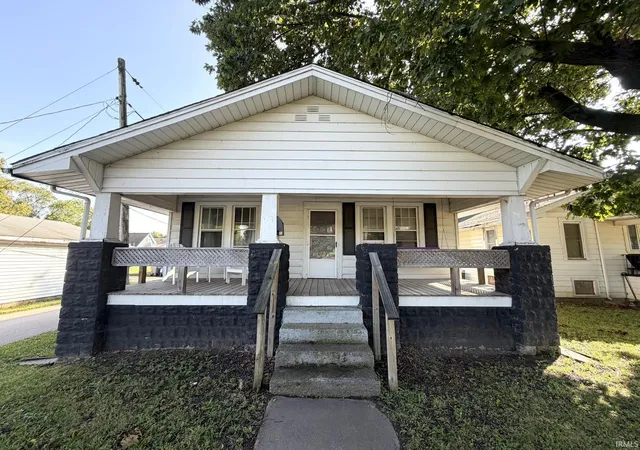 Photo 2 of Manufactured home for sale at 821 W Park Ave, Kokomo, IN 46901 | MLS# 202638500 | Listing updated on 2026-10-21