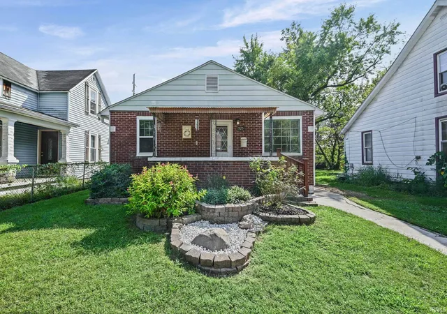 Photo 1 of Manufactured home for sale at 1925 Morton St, Lafayette, IN 47904 | MLS# 202638549 | Listing updated on 2026-10-26