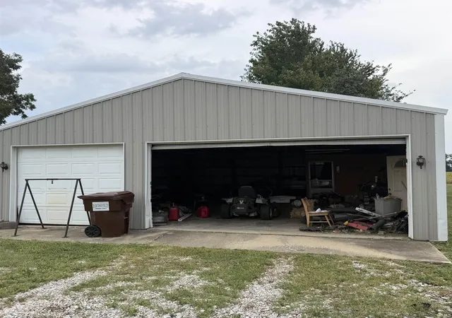 Photo 3 of Manufactured home for sale at 2684 North 950 W Rd, Linton, IN 47441 | MLS# 202638566 | Listing updated on 2026-10-09