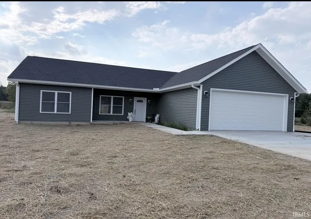 Photo 1 of Manufactured home for sale at 7322 S Sandhill Ln, Bloomfield, IN 47424 | MLS# 202638608 | Listing updated on 2026-10-02