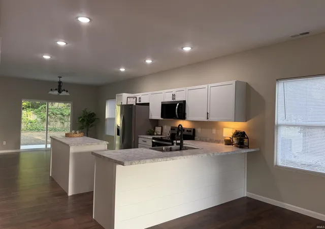 Photo 3 of Manufactured home for sale at 1318 N Wabash St, Kokomo, IN 46901 | MLS# 202638657 | Listing updated on 2026-09-18