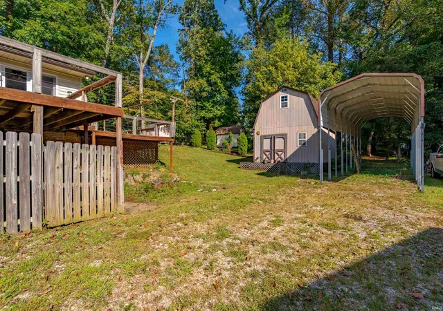 Photo 3 of Sale Pending at 1207 Westwood Hills Dr, Evansville, IN 47720 | MLS# 202638689 | Listing updated on 2026-10-02
