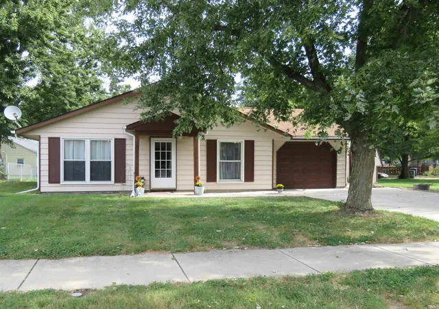 Photo 1 of Manufactured home for sale at 1005 Kensington Dr, Lafayette, IN 47905 | MLS# 202638697 | Listing updated on 2026-10-12