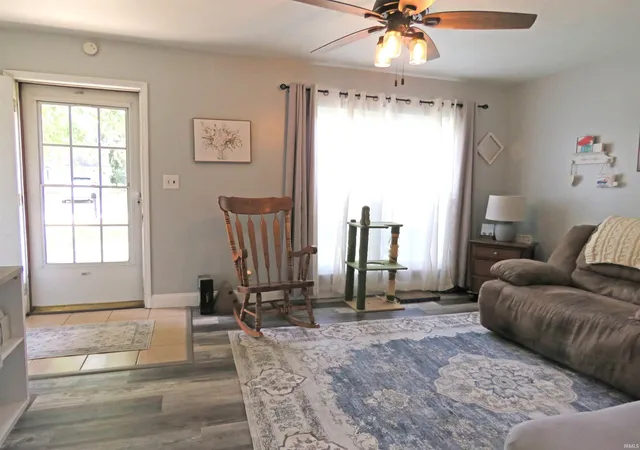Photo 3 of Manufactured home for sale at 1005 Kensington Dr, Lafayette, IN 47905 | MLS# 202638697 | Listing updated on 2026-10-12