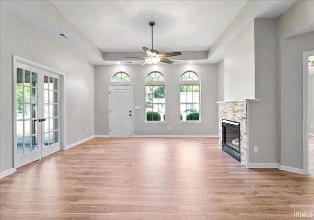 Photo 3 of Sale Pending at 8103 Gate Way Dr, Evansville, IN 47715 | MLS# 202638771 | Listing updated on 2026-10-02