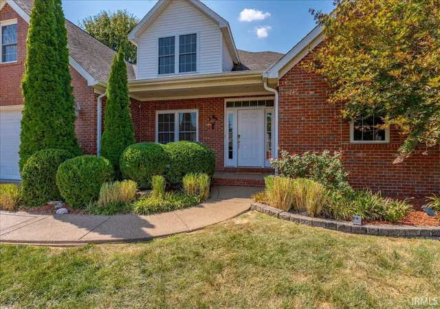 Photo 2 of Sale Pending at 8950 Windham Ct, Evansville, IN 47725 | MLS# 202638772 | Listing updated on 2026-09-27