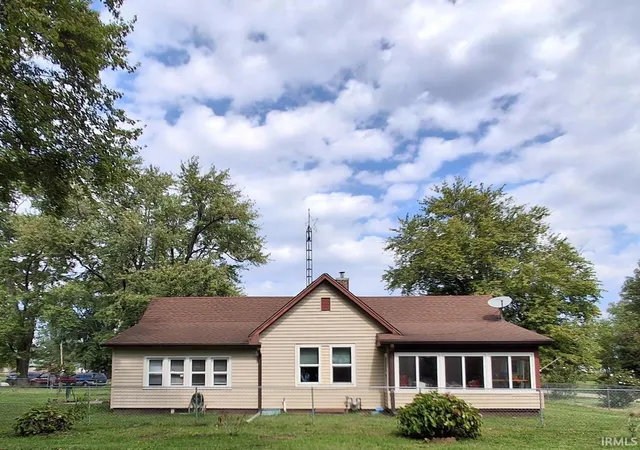 Photo 1 of Manufactured home for sale at 210 S Callahan St, Lyons, IN 47443 | MLS# 202638819 | Listing updated on 2026-10-19
