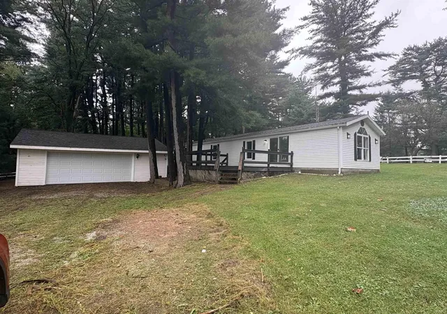 Manufactured home for sale at 10171 4 Th Rd, Bremen, IN 46506 | MLS# 202638822