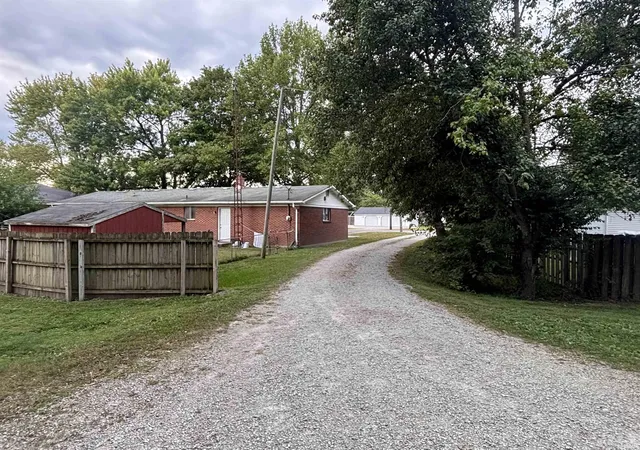 Photo 3 of Manufactured home for sale at 303 N Davis St, Walton, IN 46994 | MLS# 202638856 | Listing updated on 2026-09-27