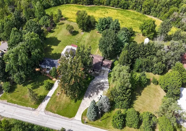 Photo 2 of Manufactured home for sale at 1630 S 500 E County Rd, Columbia City, IN 46725 | MLS# 202638880 | Listing updated on 2026-10-19