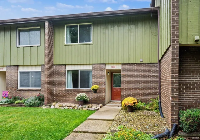 Photo 2 of Condo for sale at 2500 Topsfield Rd #603, South Bend, IN 46614 | MLS# 202638882 | Listing updated on 2026-10-19