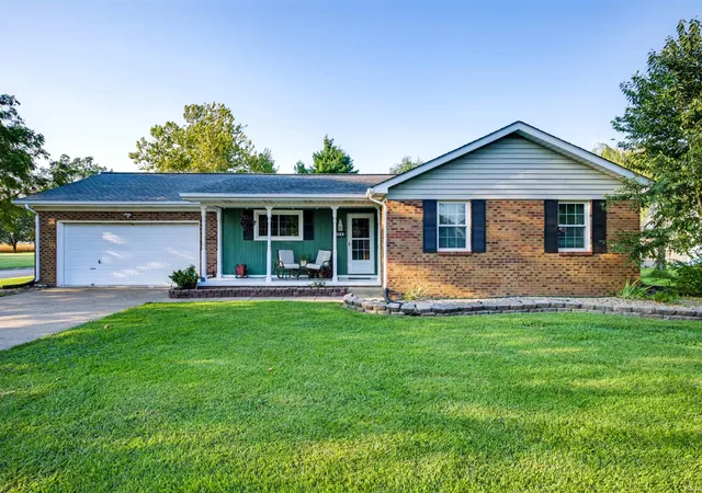 Photo 1 of Sale Pending at 6200 Chesapeake Dr, Mount Vernon, IN 47620 | MLS# 202638967 | Listing updated on 2026-10-18