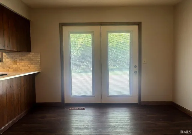 Photo 3 of Manufactured home for sale at 5629 Ryan Ln, Evansville, IN 47712 | MLS# 202638994 | Listing updated on 2026-09-21