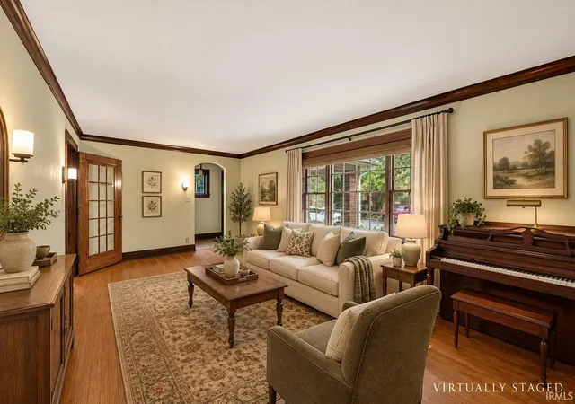 Photo 2 of Sale Pending at 1214 Woodward Ave, South Bend, IN 46616 | MLS# 202639012 | Listing updated on 2026-09-28
