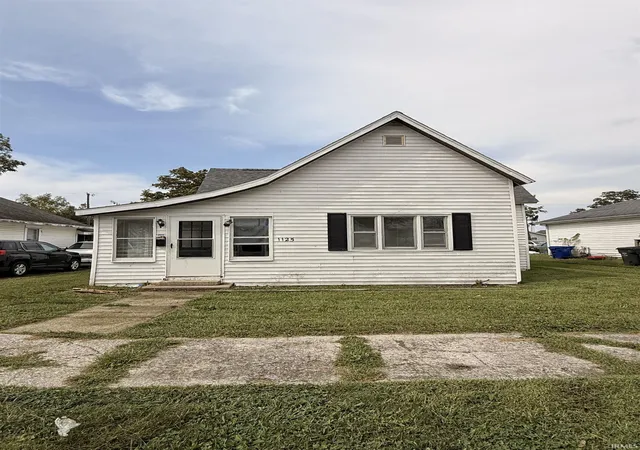 Photo 1 of Sale Pending at 1125 N Bell St, Kokomo, IN 46901 | MLS# 202639038 | Listing updated on 2026-10-05