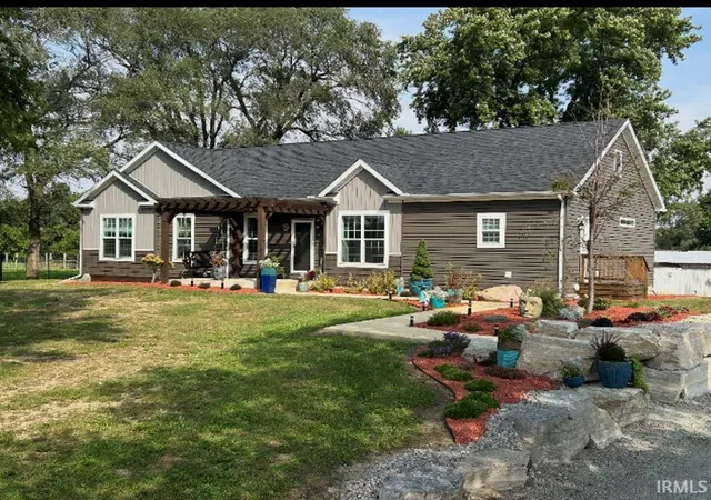 Photo 1 of Manufactured home for sale at 7060 E Street Rd 14, Akron, IN 46910 | MLS# 202639125 | Listing updated on 2026-10-02