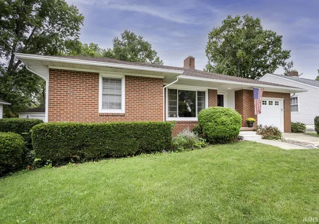 Photo 3 of Manufactured home for sale at 1410 S 14th Street, Lafayette, IN 47905 | MLS# 202639129 | Listing updated on 2026-10-16